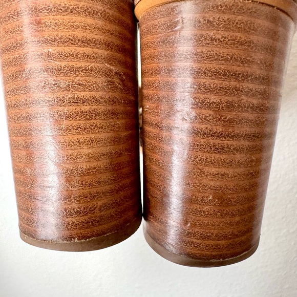 Bottega Veneta Cream and Bronze Intrecciato Heel Sandals - Picture 9 of 15